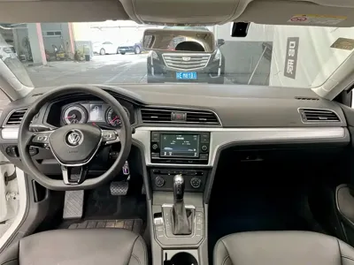 Volkswagen Lamando 2019, 110000 км, за 47800 CNY - фото 8