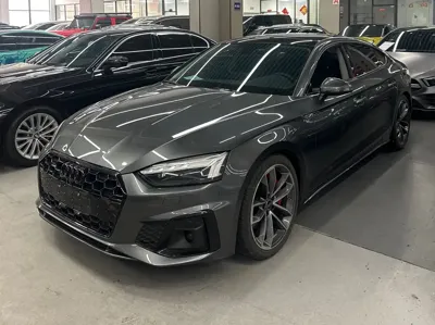 Audi A5 (Import) · 2022 год