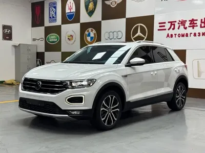 Volkswagen T-Roc · 2023 год