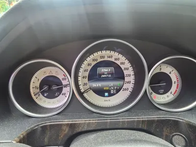 Mercedes-Benz E-Class 2014, 249715 км, за 6000000 KRW - фото 8