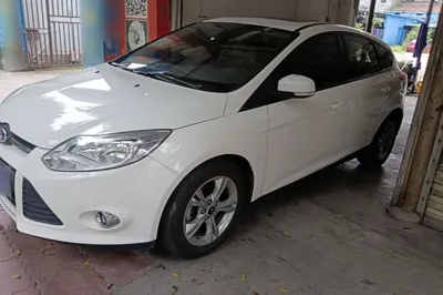 Ford Focus · 2012 год
