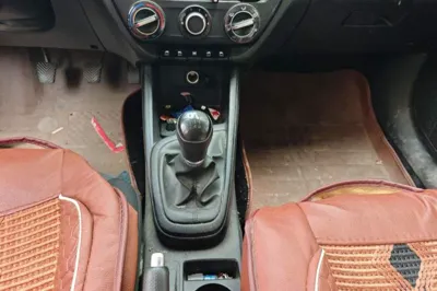 Hyundai Verna (older generation) 2017, 33900 км, за 25680.81 CNY - фото 20