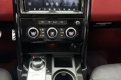 Land Rover Discovery 2018, 97900 км, за 203721.54 CNY - фото 21