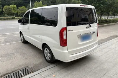 JAC Refine M3 2016, 121000 км, за 30842.85 CNY