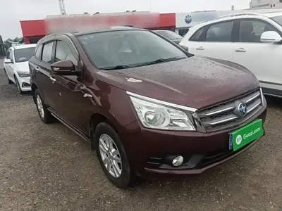 Venucia T70 2016, 38200 км, за 20700 CNY