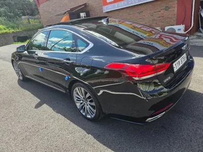 Hyundai Genesis 2016, 136991 км, за 10990000 KRW - фото 6