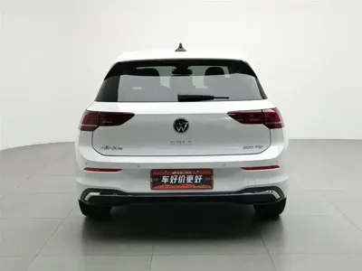 Volkswagen Golf 2025, 3200 км, за 99800 CNY