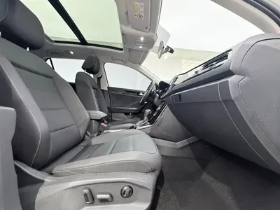 Volkswagen T-Roc 2022, 36000 км, за 107800 CNY - фото 9
