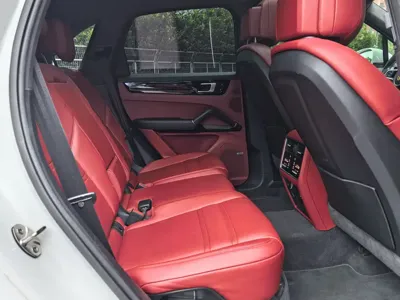 Porsche Cayenne 2020, 86000 км, за 358600 CNY - фото 14
