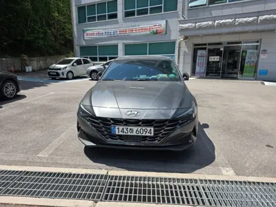 Hyundai Avante · 2023 год