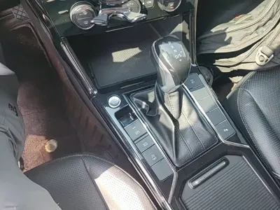 Volkswagen Passat 2019, 79100 км, за 82300 CNY - фото 14