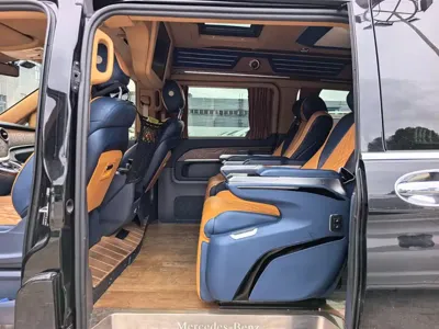 Mercedes-Benz V-Class 2019, 174000 км, за 128800 CNY - фото 11