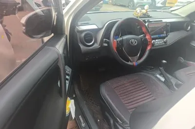 Toyota RAV4 2019, 82700 км, за 77042.42 CNY - фото 16
