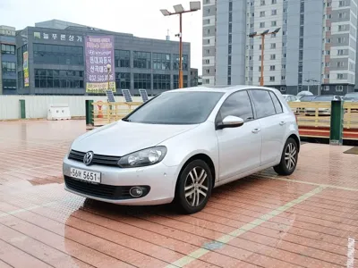Volkswagen Golf · 2011 год