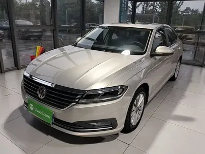 Volkswagen Lavida 2020, 65300 км, за 48200 CNY - фото 2