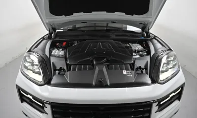 Porsche Cayenne 2025, 13493 км, за 165000000 KRW - фото 6