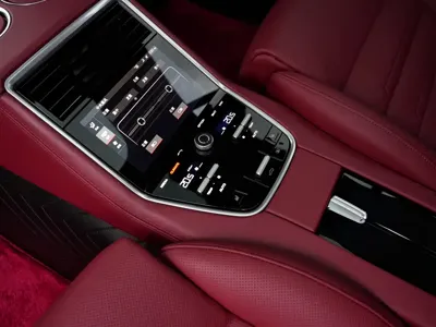 Porsche Panamera 2019, 55000 км, за 419799 CNY - фото 14