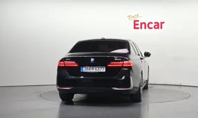BMW 5-Series 2025, 5994 км, за 75760000 KRW