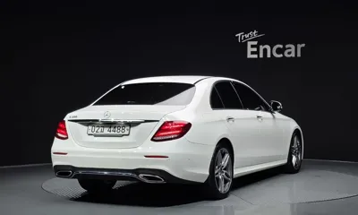 Mercedes-Benz E-Class 2019, 57334 км, за 28900000 KRW
