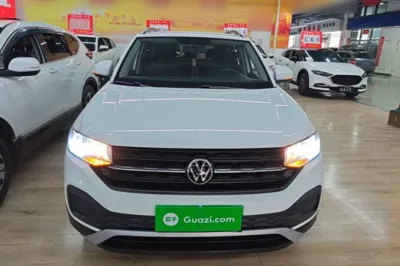 Volkswagen Tacqua 2021, 99900 км, за 66076.26 CNY