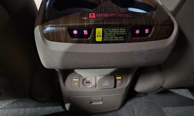 Kia Canival 2016, 146974 км, за 15200000 KRW - фото 27