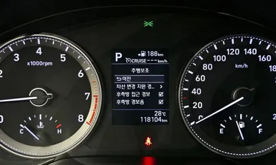 Hyundai Grandeur 2018, 118104 км, за 14000000 KRW - фото 17