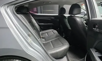 Hyundai Avante 2018, 75929 км, за 10500000 KRW - фото 12