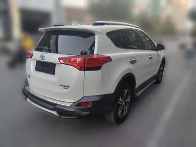 Toyota RAV4 2015, 91800 км, за 74902.16 CNY - фото 6