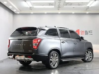 KG_Mobility_Ssangyong Rexton 2019, 147580 км, за 15300000 KRW