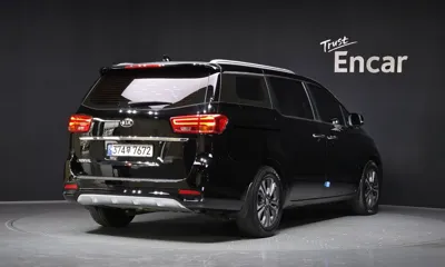 Kia Canival 2019, 142370 км, за 11500000 KRW