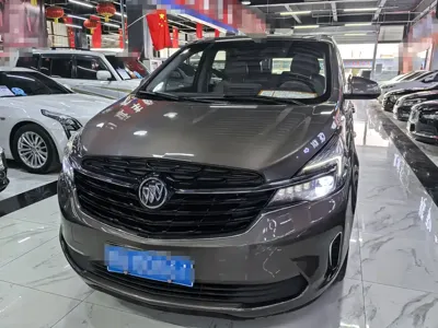 Buick GL8 2023, 56000 км, за 119800 CNY