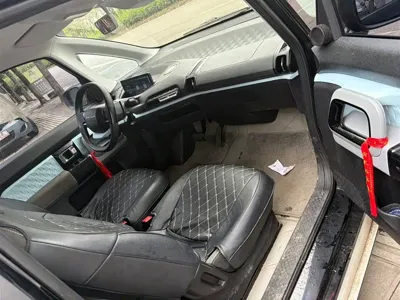 Baojun E300 2020, 60000 км, за 25800 CNY - фото 8