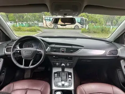 Audi A6L 2016, 130000 км, за 75800 CNY