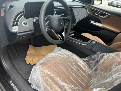Mercedes-Benz E-Class 2026, 100 км, за 327000 CNY - фото 8