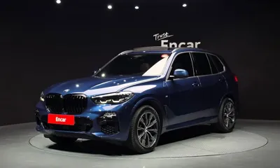 BMW X5 · 2020 год