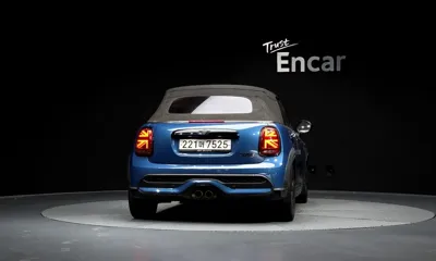 MINI Cooper Convertible 2022, 130434 км, за 19300000 KRW