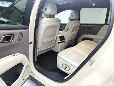 Li Auto 理想i6 2025, 6200 км, за 252800 CNY - фото 12