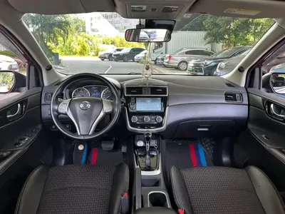 Nissan Tiida 2018, 110000 км, за 35800 CNY - фото 7