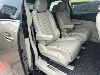 Buick GL8 2021, 41000 км, за 126000 CNY - фото 12