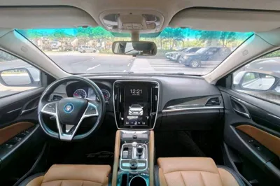 BYD Qin New Energy 2018, 47100 км, за 43595.38 CNY - фото 21