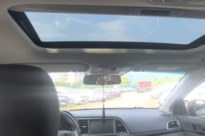Hyundai Elantra (6th Generation 2018, 66400 км, за 50033.05 CNY - фото 15
