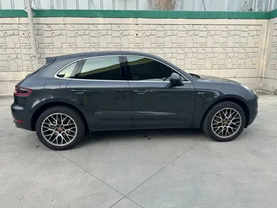 Porsche Macan 2017, 88094 км, за 37000000 KRW