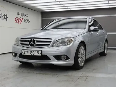 Mercedes-Benz C-Class · 2010 год