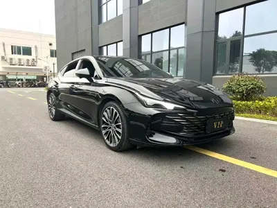 MG MG7 2023, 47000 км, за 76400 CNY