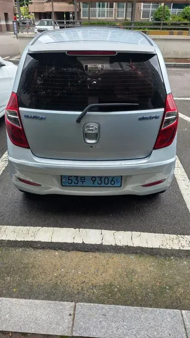 Hyundai BlueOn 2011, 53228 км, за 3500000 KRW
