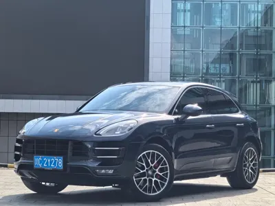 Porsche Macan · 2018 год
