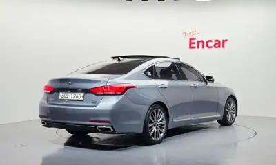 Hyundai Genesis 2015, 159167 км, за 8500000 KRW