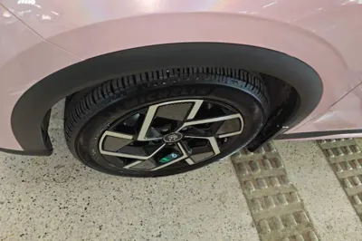 BYD Yuan Plus 2022, 63500 км, за 90324.62 CNY - фото 8