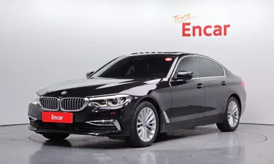BMW 5-Series · 2020 год