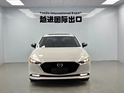 Mazda 3 Axela 2022, 20000 км, за 93800 CNY - фото 2